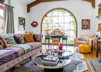 80s living room featured image