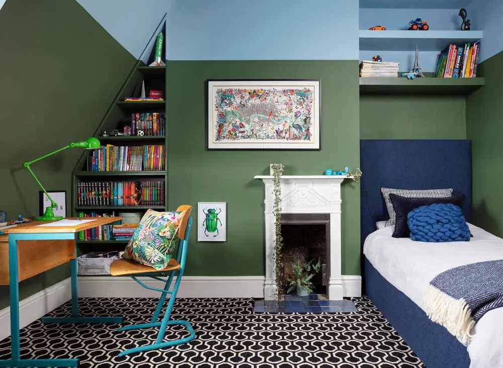 A sage green and blue contrast bedroom