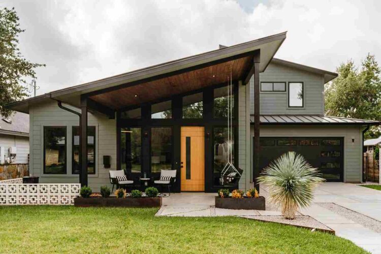forest green house with black trim