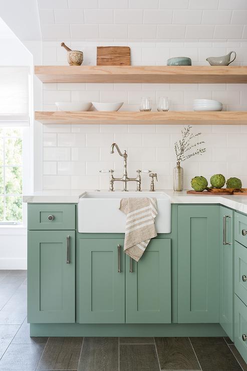 A wooden floating over the white counter